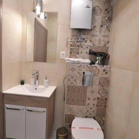 Appartement Jacuzzi De Lux - Čačak